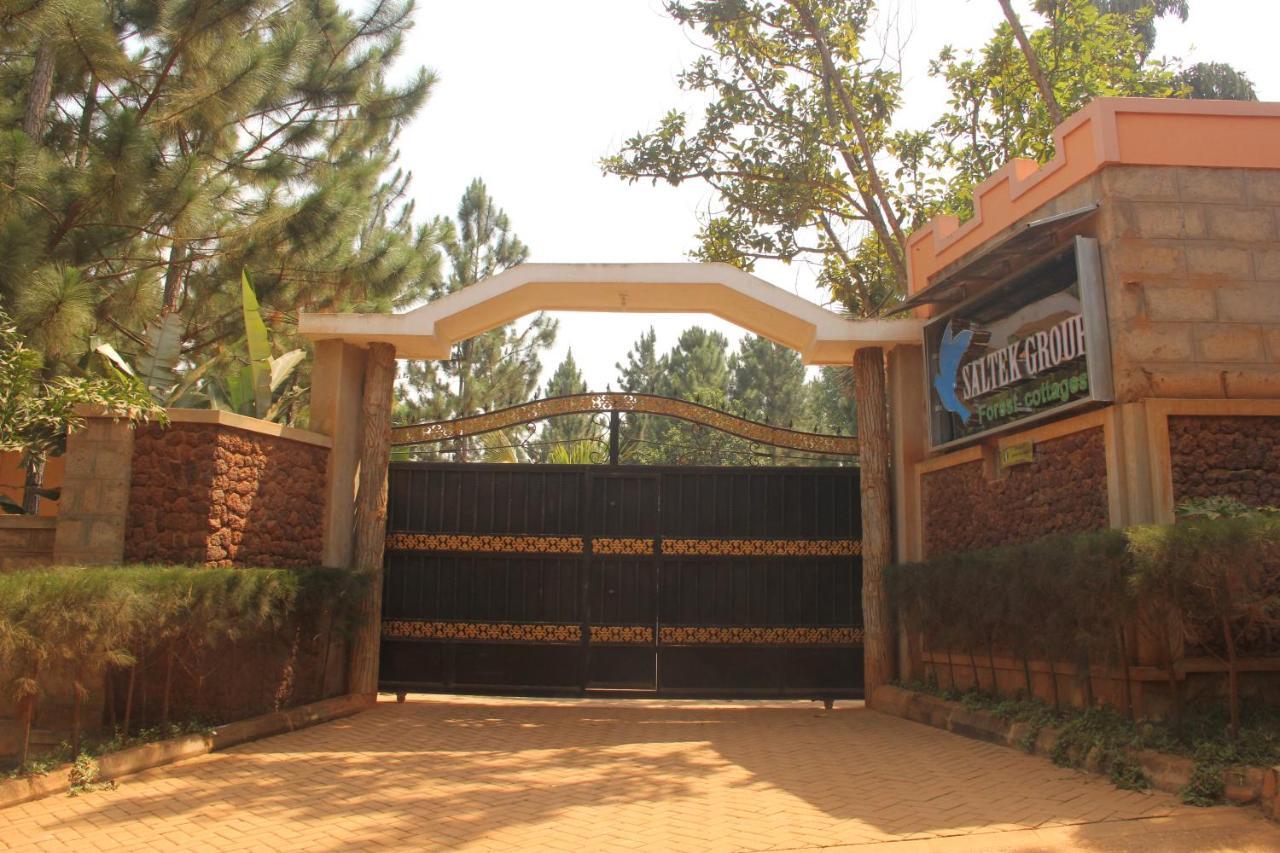 Saltek Forest Cottages Masindi Kültér fotó